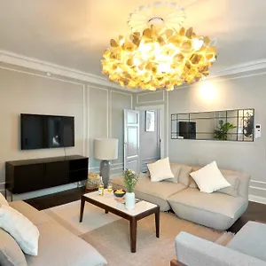  Apartment Stylish 4 Bedroom In Cph